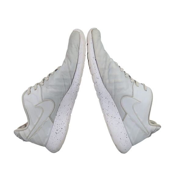 Nike Shoes Mens 13 Sneakers Roshe Tiempo VI Lifestyle Boot Triple White Leather - Picture 8 of 14